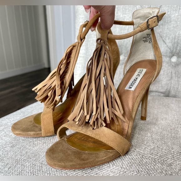 Steve Madden Shoes - Steve Madden Tan Fringe Leather Heels Womens Shoe Open Toe Size 8.5